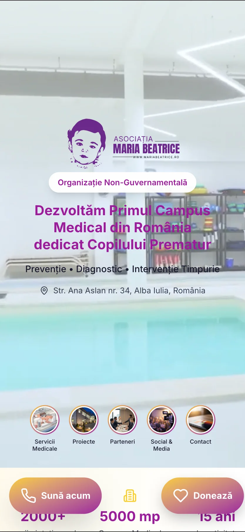 Homepage Asociația Maria Beatrice pe mobil, cu butoanele de navigare rotunde
